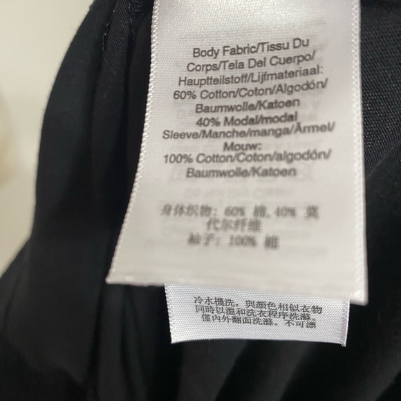 NWT Printed Chiffon Puff Sleeve Crewneck Knit Black Top Size Medium - Picture 8 of 8